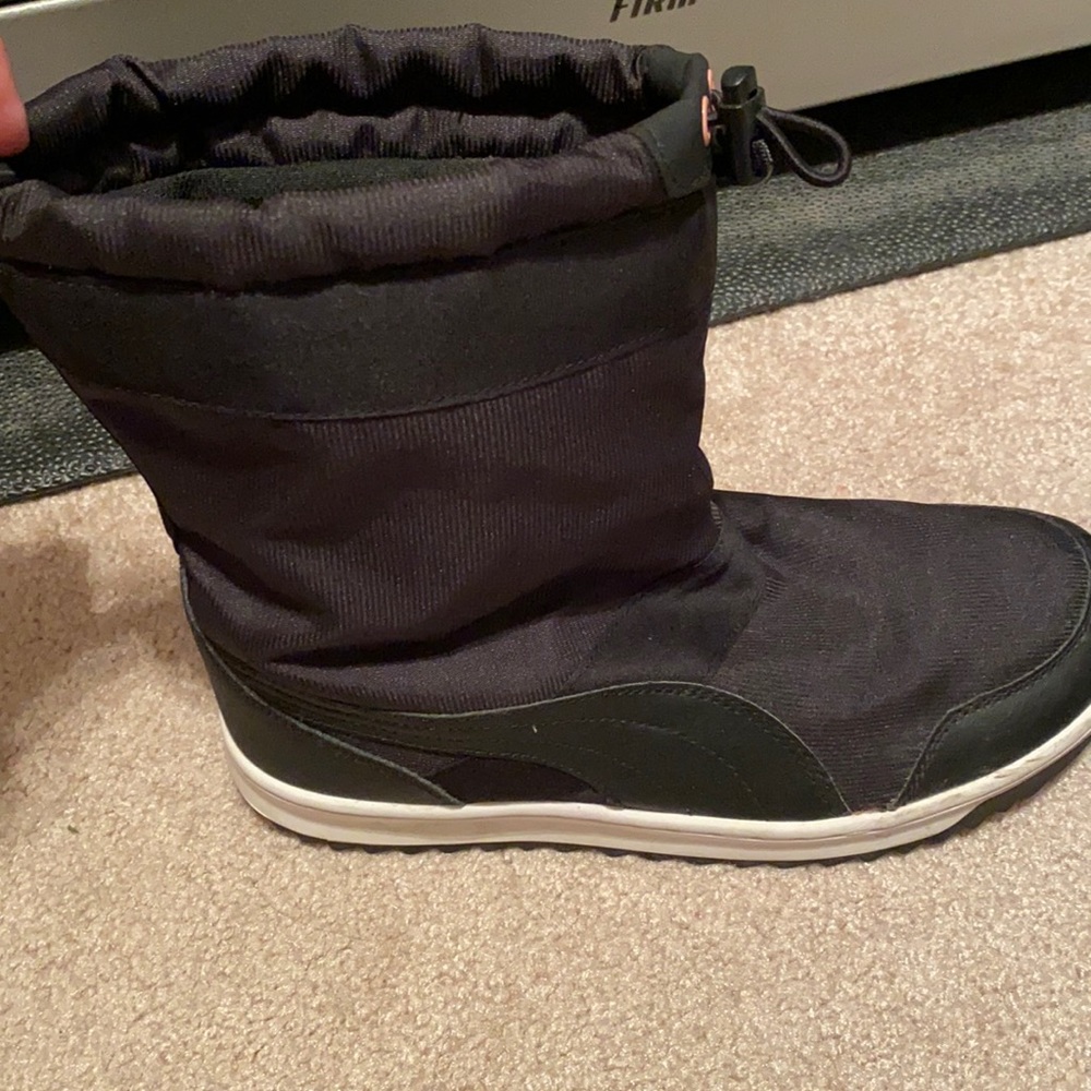 Puma boots